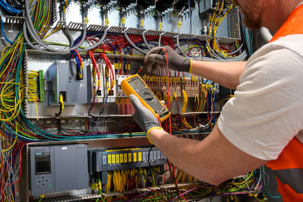 Best Local Electrician Companies  in Colonial Pine Hills, SD